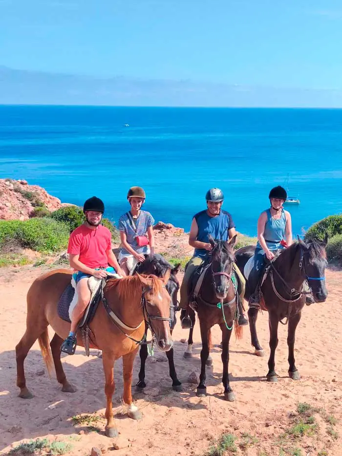 Excursión circular a caballo con salida y llegada en las casas de Son Àngel.