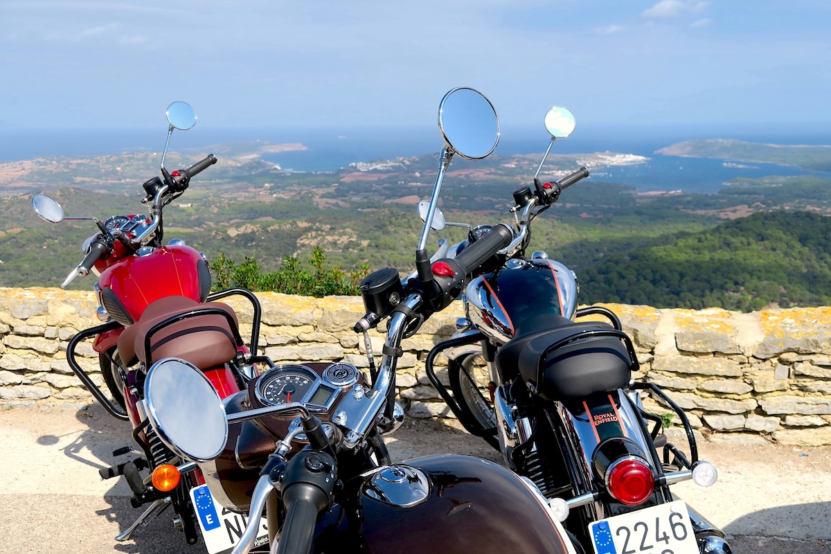 classic-roads-awaita-menorca-guia-turistica-3