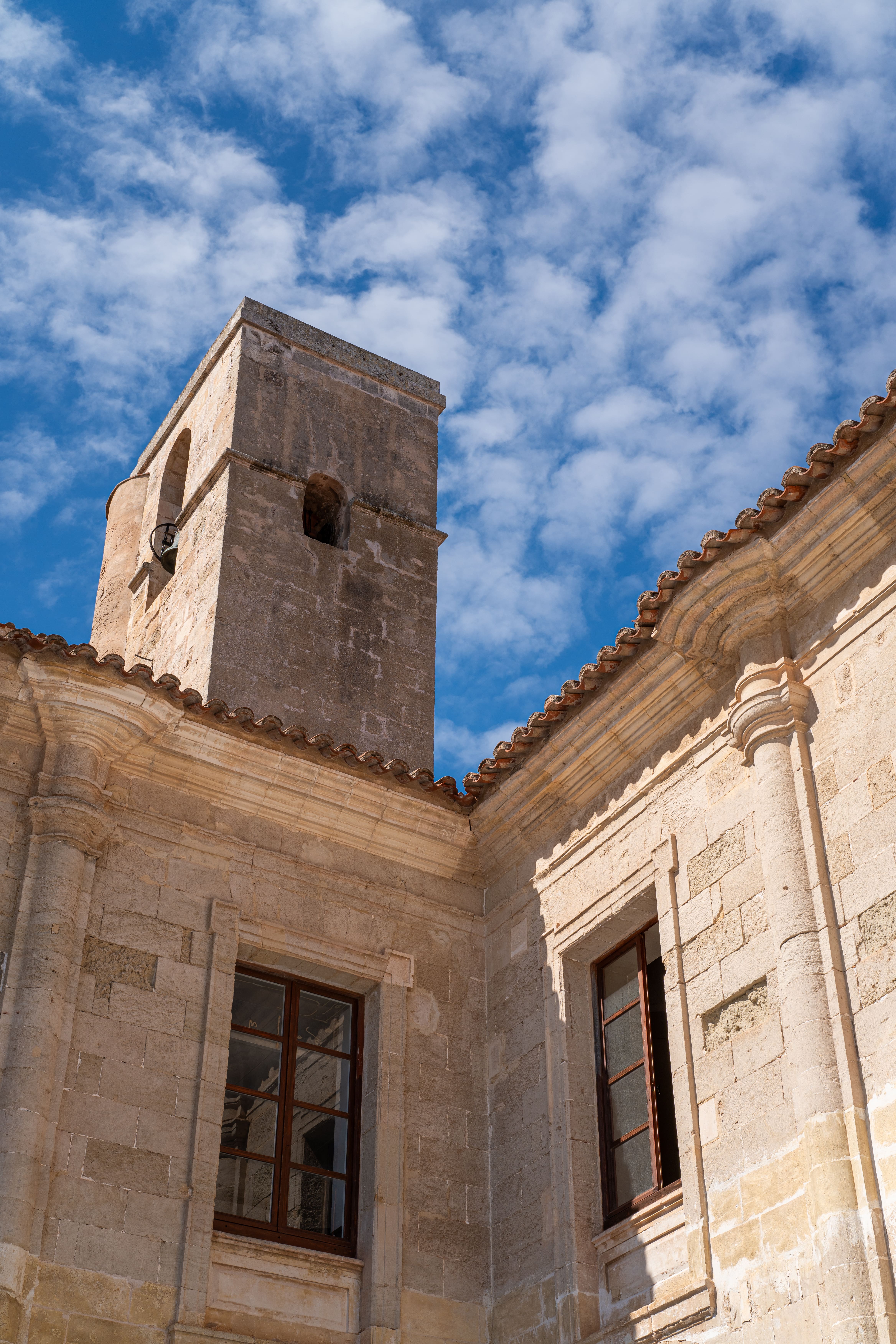 es-mercat-des-claustre-awaita-guia-turistica-menorca-7
